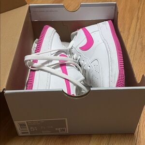 Nike Kids' Air Force 1 Sneakers in White and Pink